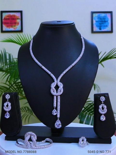 Original Zircon Necklace Set