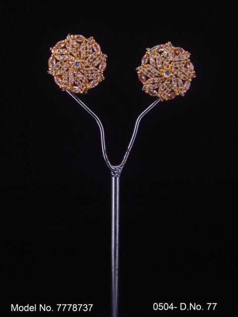 Ear jacket stud with original Zircon stone