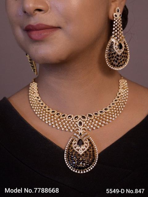 A Masterpiece | Handcrafted Traditional Jewellery Set