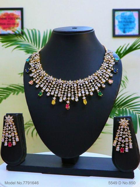 Traditional Zirconia Jewelry Set for Classy Women