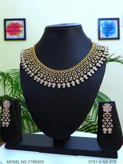 Trendy Traditional Necklace Set | Ideal Birthday Gift