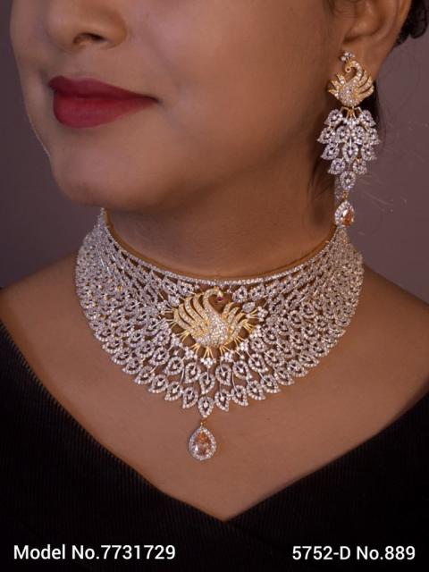 Designer Jewelry Set for Weddings