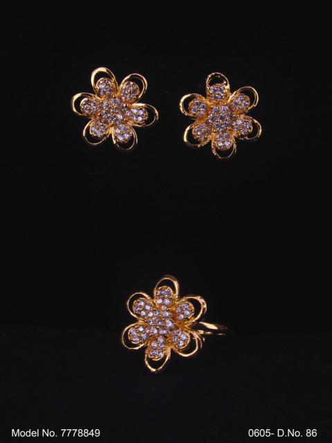 Earring With Finger Rings