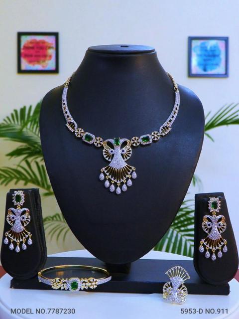 Designer Jewelry in Wholesale