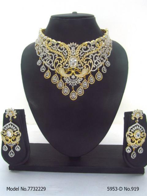 Diamond Replica Jewelry Set |