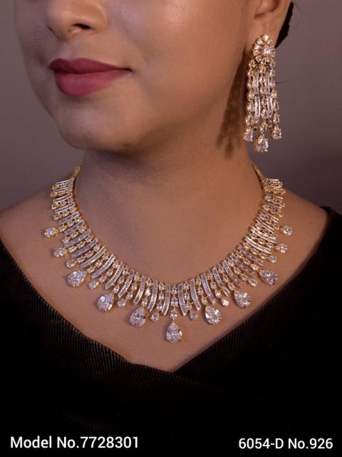 Fashion Necklace Set | Artificial Diamonds / Zircons