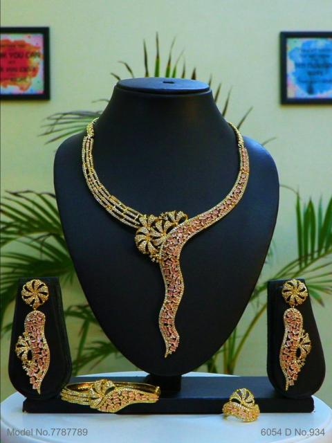 Original Zircon Necklace Set