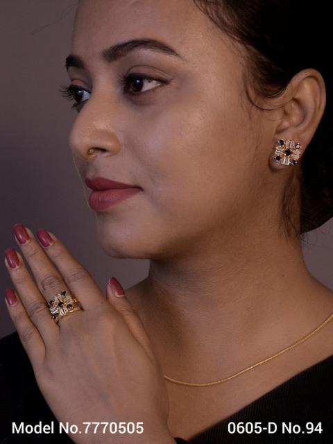 Earring With Finger Rings