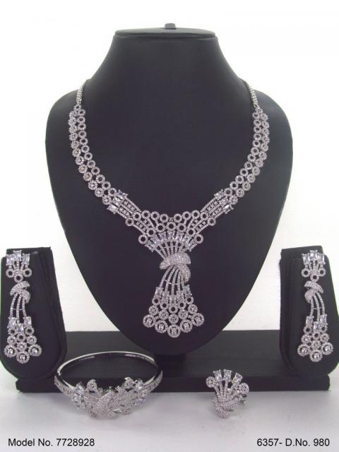 Traditional American Diamond Set