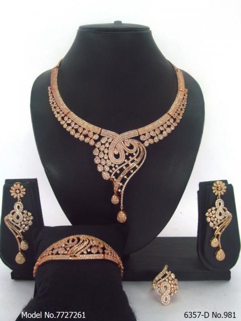 Designer Jewelry in Wholesale