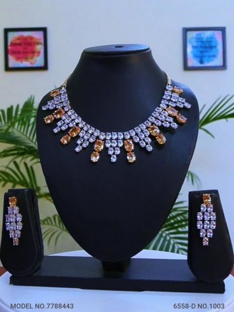 Necklace Designed by Passionate Craftsmen !