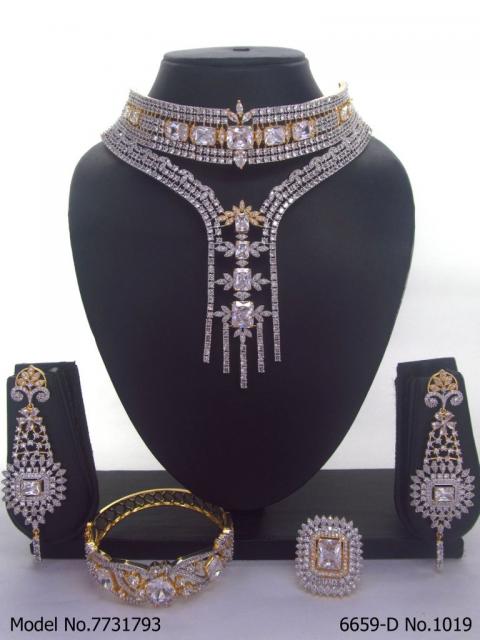 Wedding Jewellery Set for Brides / Gifts / Parties