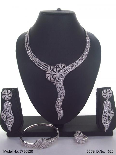 Gift Necklace Set in CZ