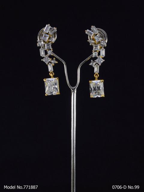 Classic Zircon Earrings