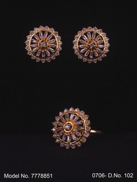 Earring With Finger Rings