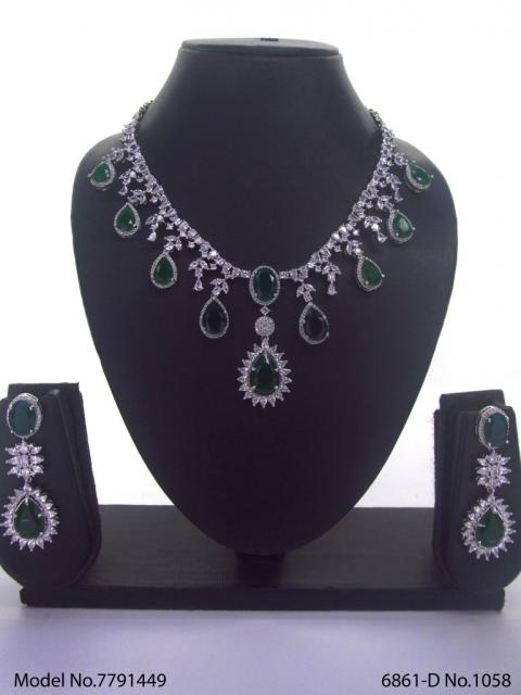 Handmade Traditional Masterpiece Zircon Jewelry Set