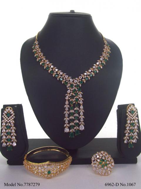 Handmade Traditional Masterpiece Zircon Jewelry Set