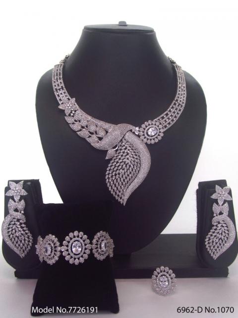 Traditional Design | American Diamond Jewelry Set