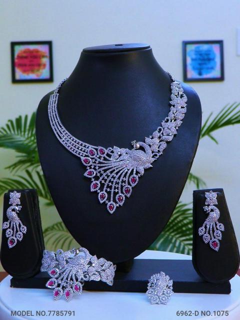 Handmade Traditional Masterpiece Zircon Jewelry Set