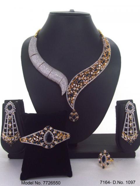 Trendy Traditional Necklace Set | Ideal Birthday Gift