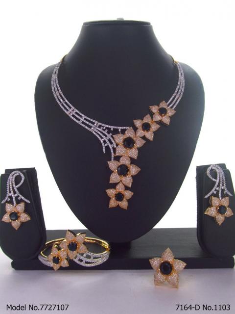 Traditional Zirconia Jewelry Set for Classy Women