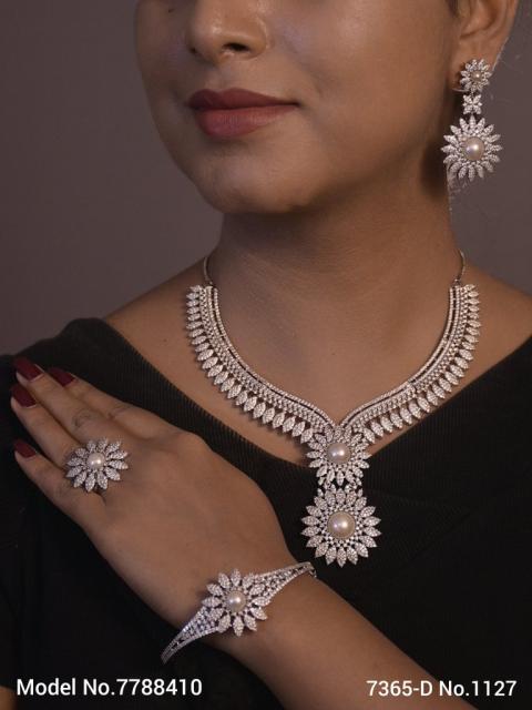 Fashion Necklace Set | Artificial Diamonds / Zircons