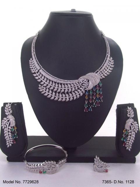 Traditional Zirconia Jewelry Set for Classy Women