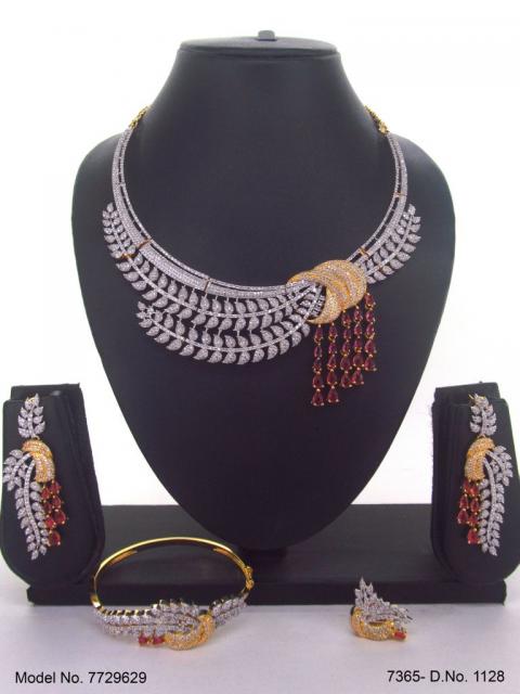 Trendy Traditional Necklace Set | Ideal Birthday Gift