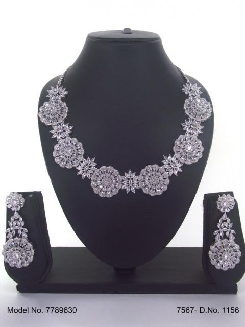 Fashion Necklace Set | Artificial Diamonds / Zircons