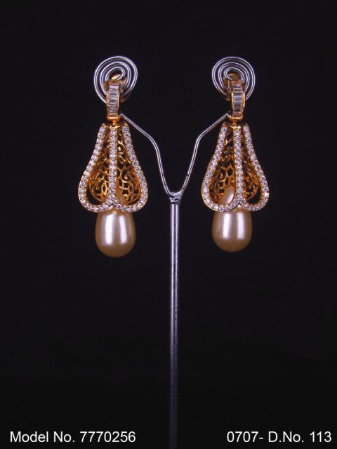 Earrings | Fusion Design