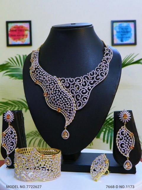 Traditional Design | American Diamond Jewelry Set