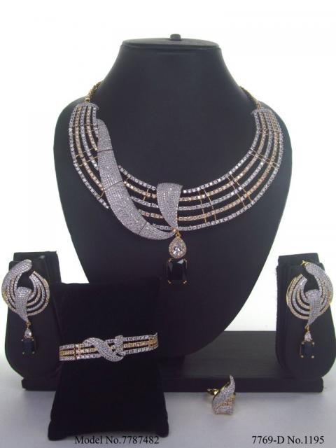 Handmade Traditional Masterpiece Zircon Jewelry Set