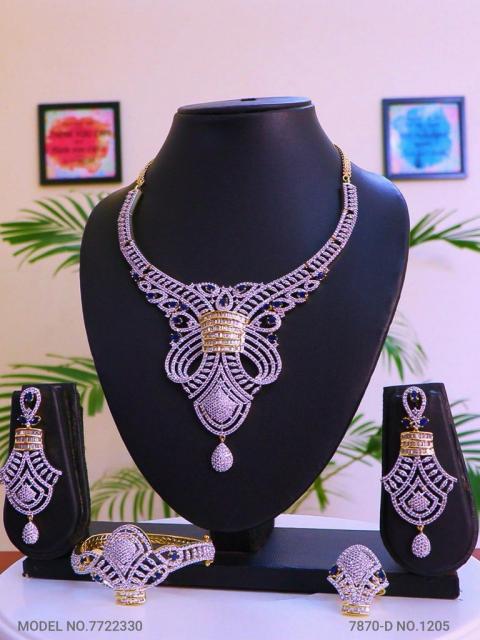 Fashion Necklace Set | Artificial Diamonds / Zircons