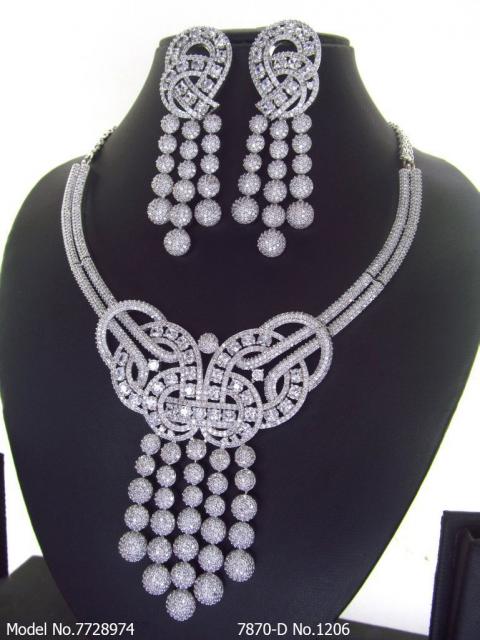 Fashion Necklace Set | Artificial Diamonds / Zircons