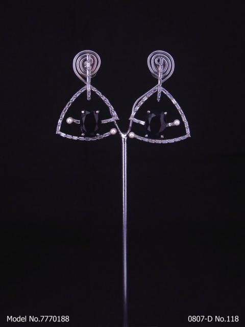 Earrings made of Cubic Zircons