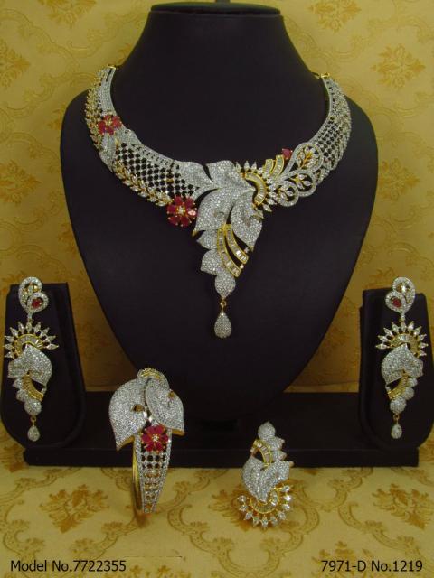 Wholesale Traditional Necklace Set