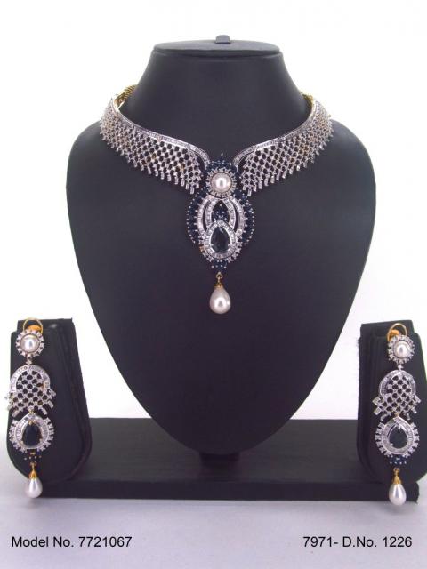 Wholesale Traditional Necklace Set