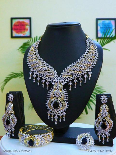 Western Necklace set