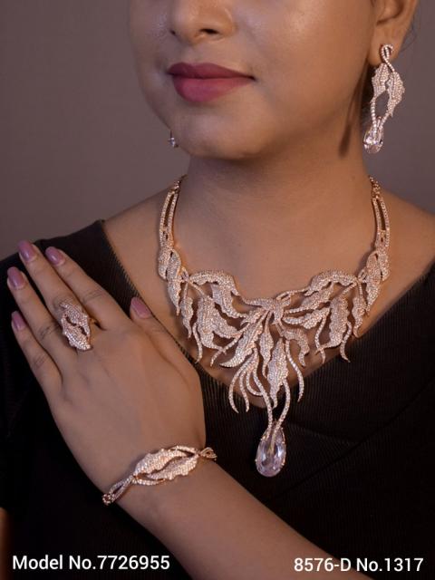 Traditional Design | American Diamond Jewelry Set