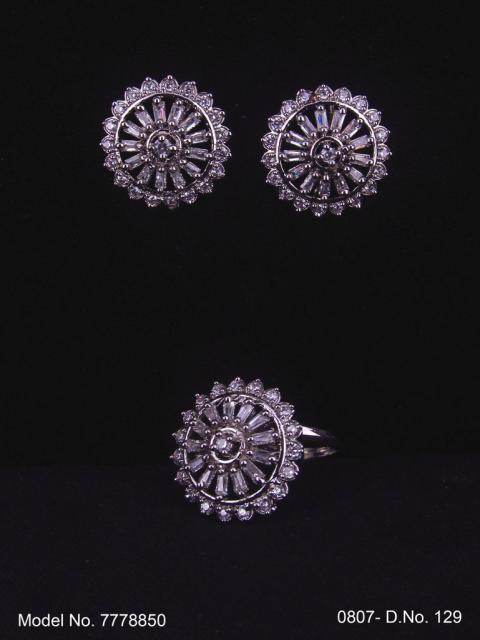 Earring With Finger Rings