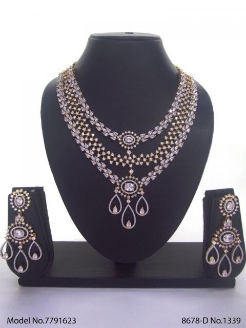 Designer Jewelry in Wholesale