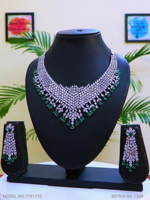 Fashion Necklace Set | Artificial Diamonds / Zircons