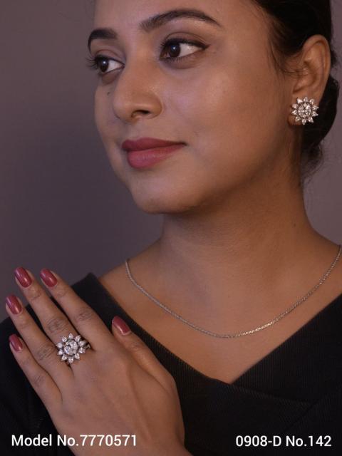 Earring With Finger Rings