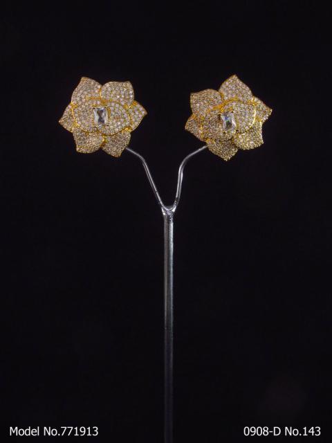 Fashion Zircon Studs