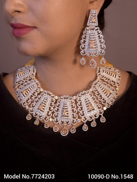 Wholesale Traditional Necklace Set