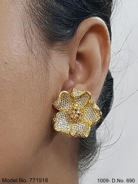 Cubic Zirconia Party Wear Studs Fashion Jewelry