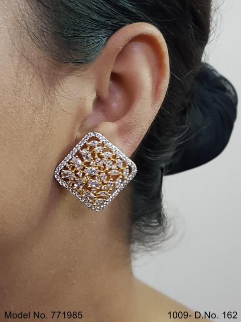 Indian Cz Earring preferred by Bollywood stars