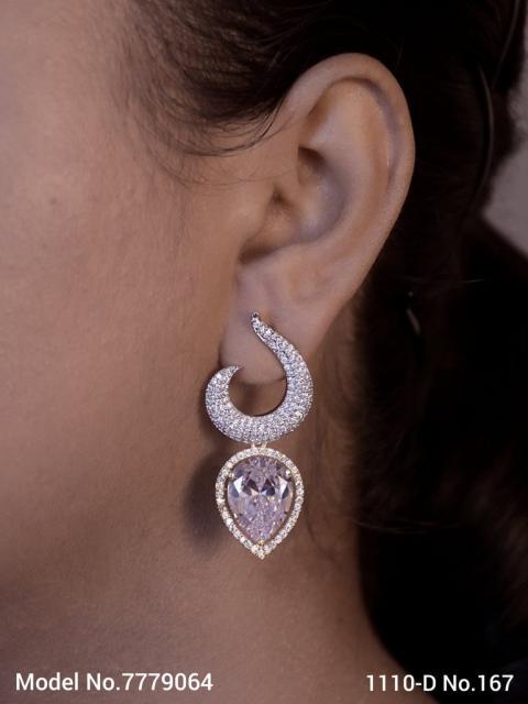 Handcrafted zircon Studs | Royal Taste