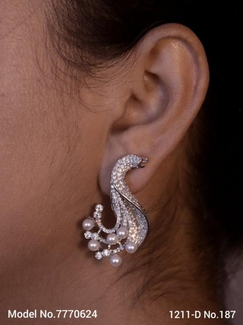 Fashion Cz Earrings in wholesale Price