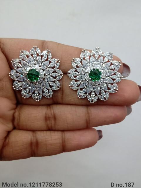 Earrings for Wedding Occasions